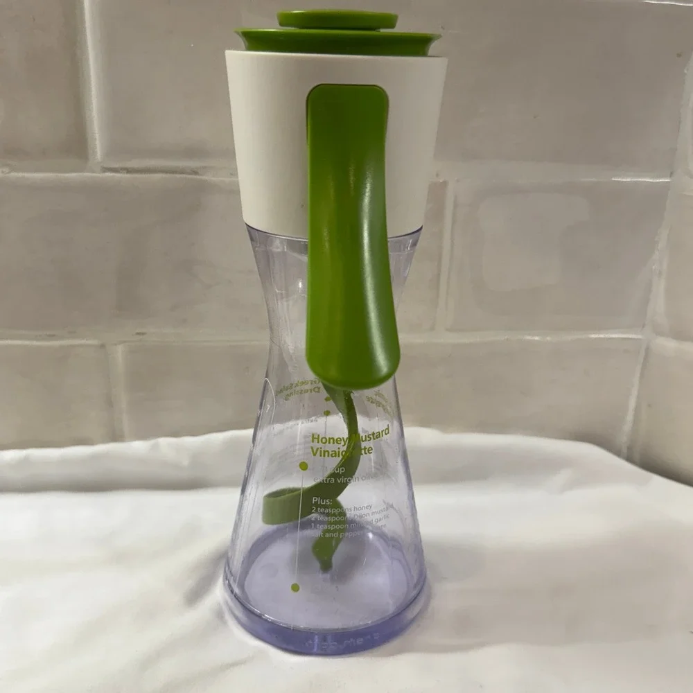 Chef'n Salad Dressing Maker Mixer‎ Vinaigrette Balsamic Honey Mustard Greek